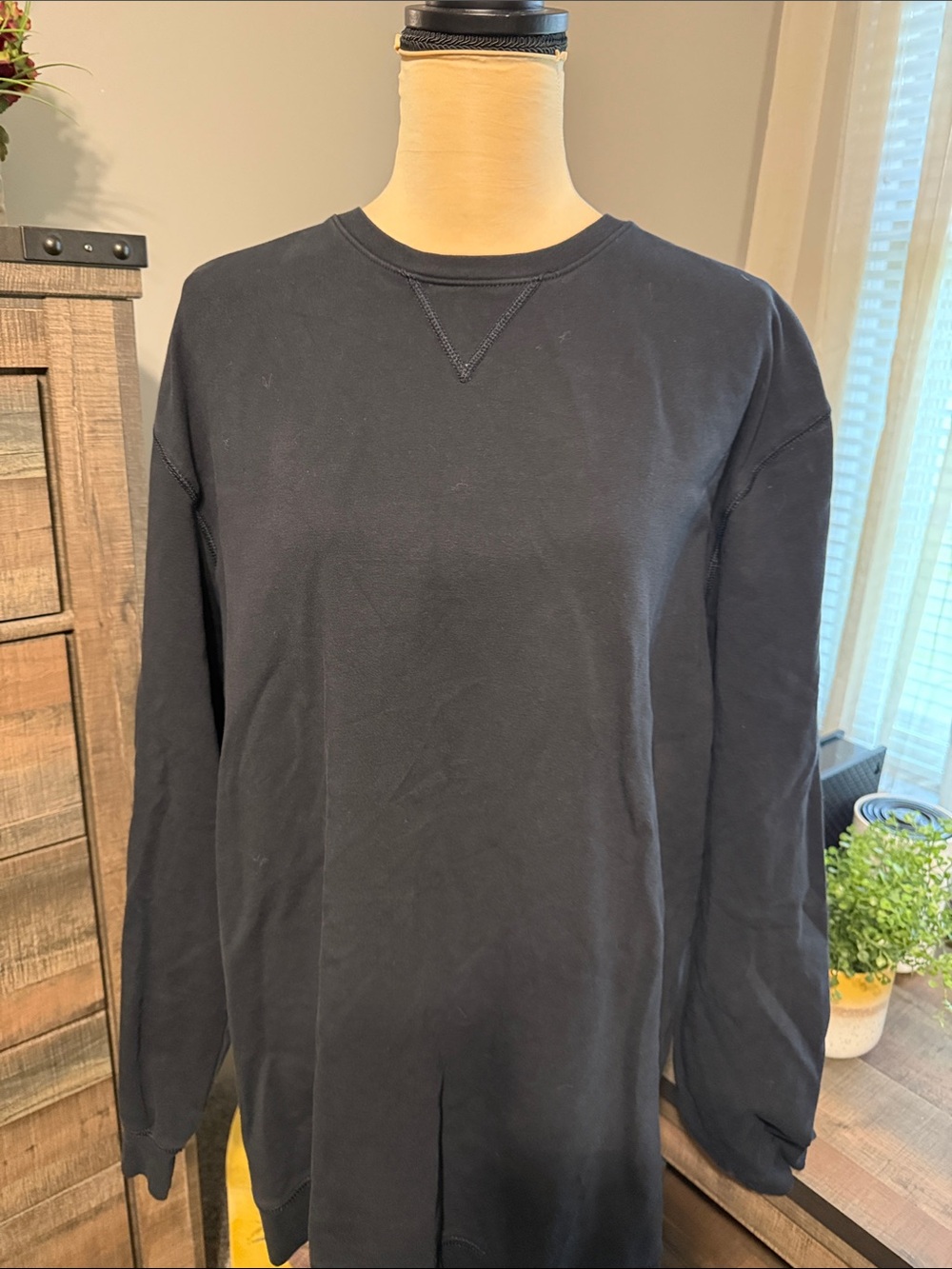 Bear Bottom Classic Black Crewneck Sweatshirt